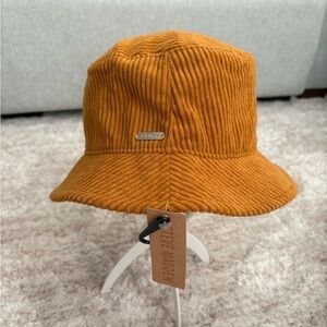 Steve Madden Women’s Mustard Bucket Hat
